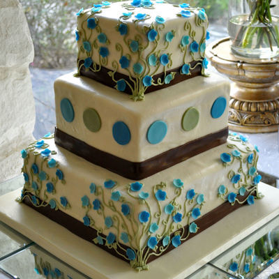 Blue/brown Wedding Cake