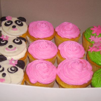 Panda Cupcakes