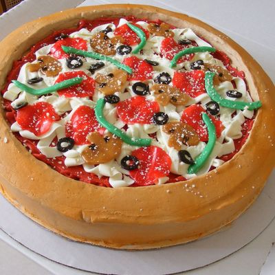 Deep Dish Pizza Cake