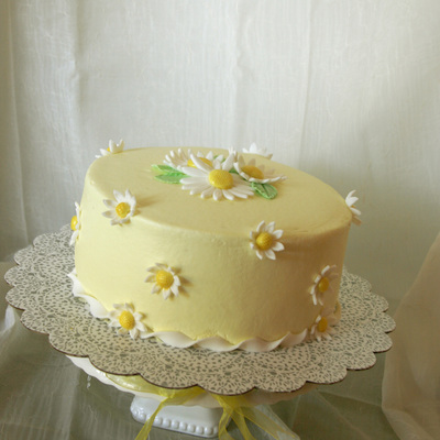 Daisy Cake