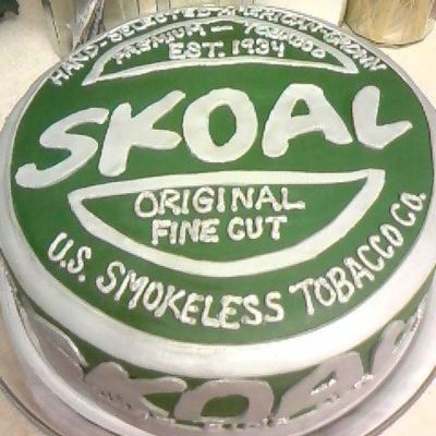 Skoal Can Cake