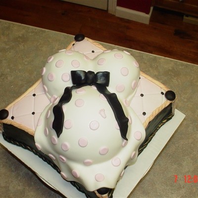 Pillow Cake & Pregnant Belly