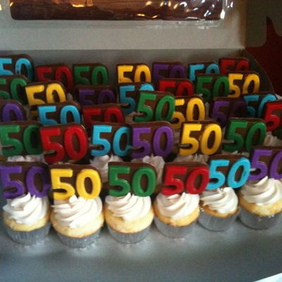 50Th Birthday Cupcakes & Chocolate Giant Cupcake