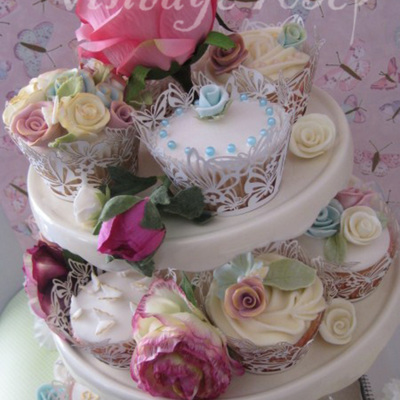 Vintage Rose Cupcake