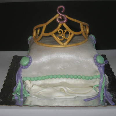 Tiara Cake For A 30Th Birthday Party