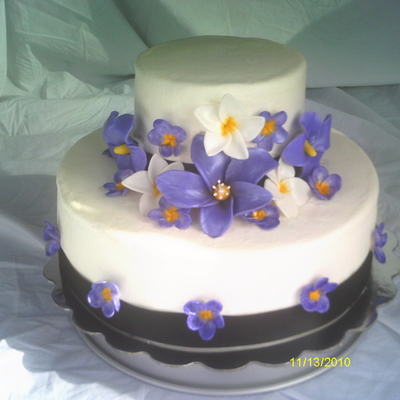 2 Tier Buttercream And Fondant Flowers Cake