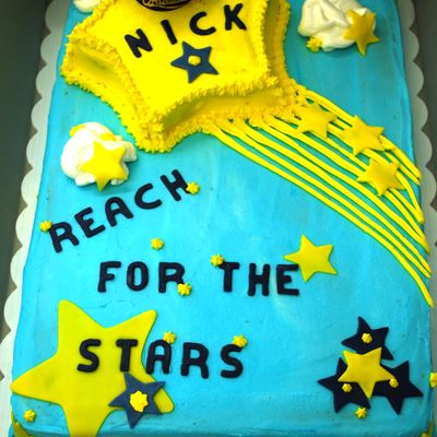 Reach For The Stars Graduation Cake