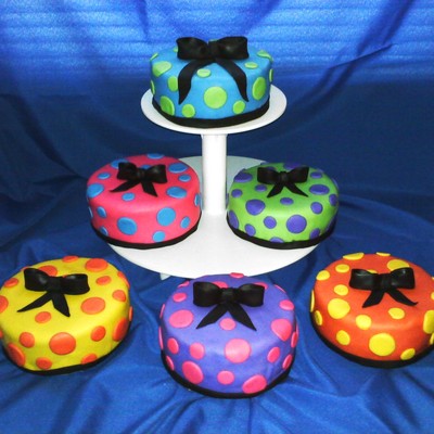 Neon Mini Cakes