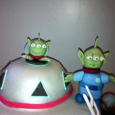 Alien Cake