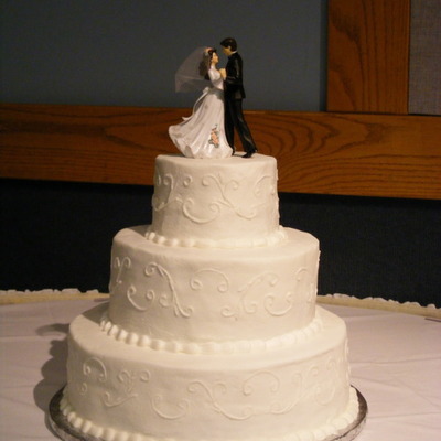 Round Wedding Cake