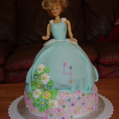 Barbie Cake