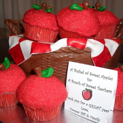 A Bushel Of Sweet Apples For A Bunch Of Sweet Teachers