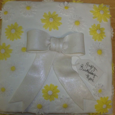 Daisy Cake
