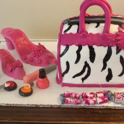 Purse Cake