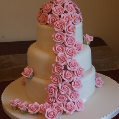 3 Tier Round Rose Wedding Cake