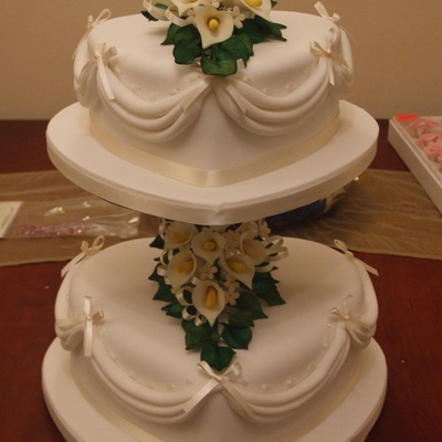 2 Tier Heart Wedding Cake