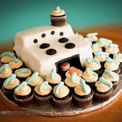 Bun In The Oven Cake