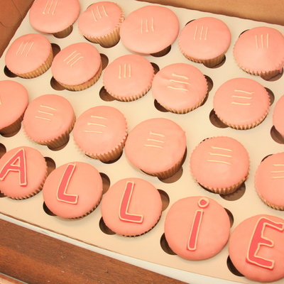 Baby Shower Cupcakes