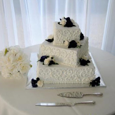 Moore-King Wedding Cake