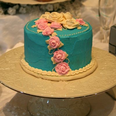 Small Cutting Cake