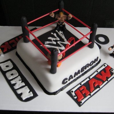 Wrestling Cake