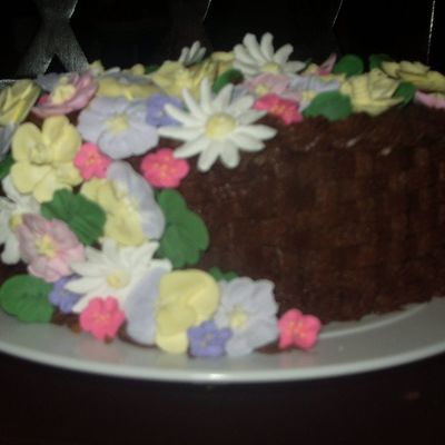 Flower Basket Cake