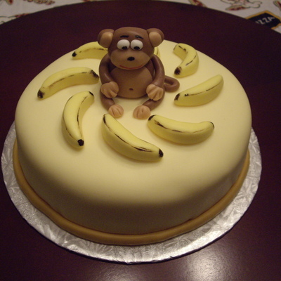 Banana Monkey Cake