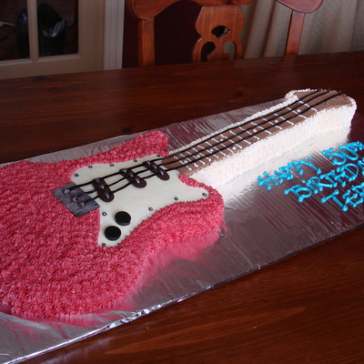 Guitar Cake