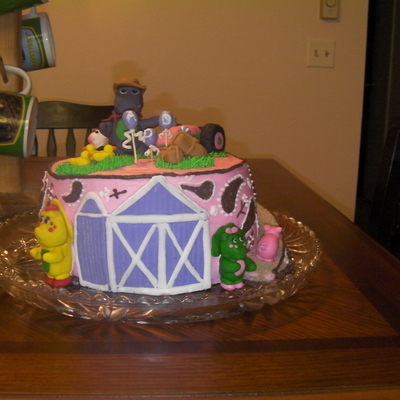Barney/ Farm Cake