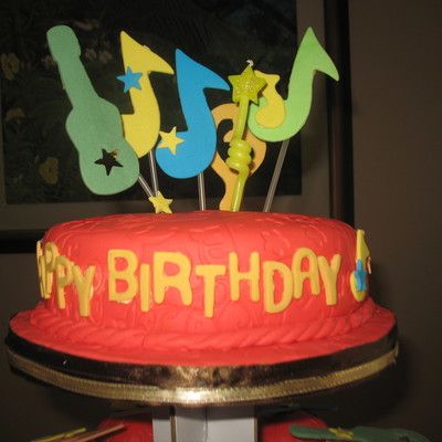 Musical Notes Covered With Mm Fondant Chocolate Cake