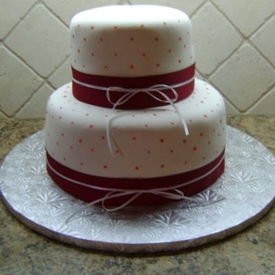 Red 1950's Inspired Wedding Cake