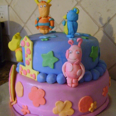 Backyardigan Cake