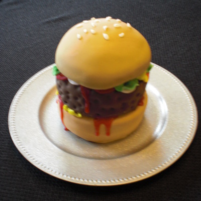 Hamburger Cake