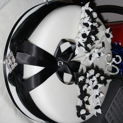 Black & White Birthday Cake