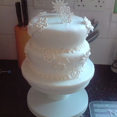 Two Tier Snowflake Cake