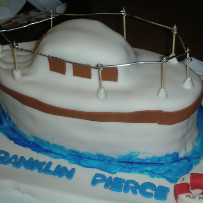 Fp Boat Cake