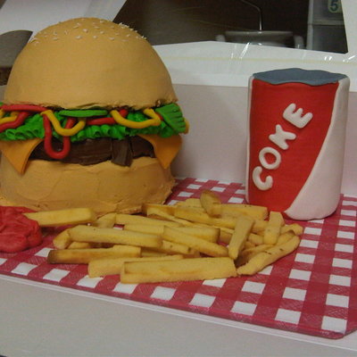 Hamburger Cake
