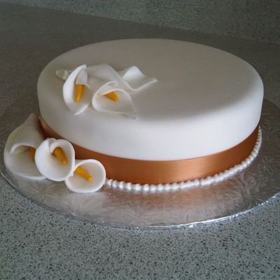 Small Round Wedding Cake