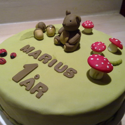 Teddy Bear Cake - 1St Birthday