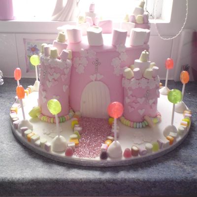 Sweetie Castle Cake