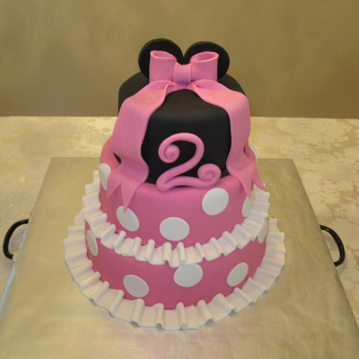 Minnie Mouse Birthday Cake