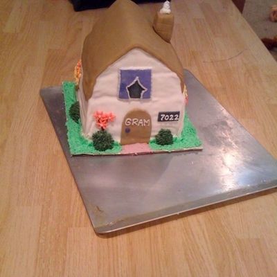 Housewarming Cake