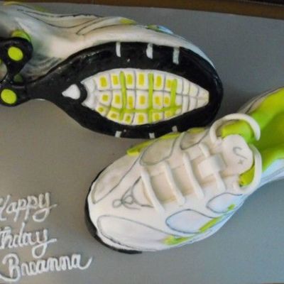 Nike Shox Cake