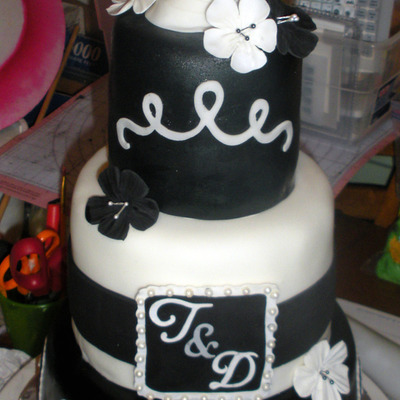 Black & White Engagement Cake