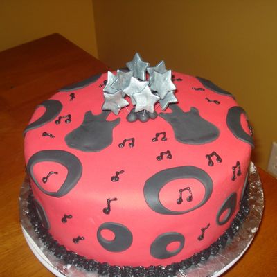Guitar Cake