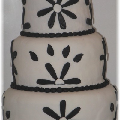 Black & White Birthday Cake