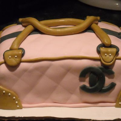 Purse Cake