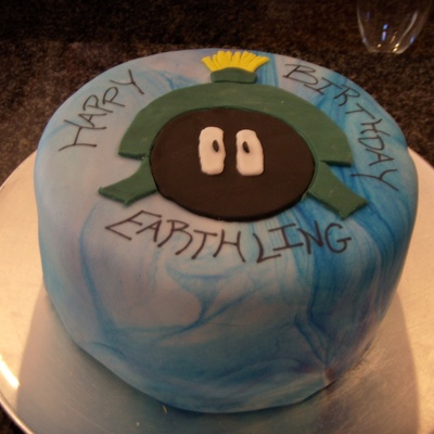 Marvin The Martian B-Day Cake