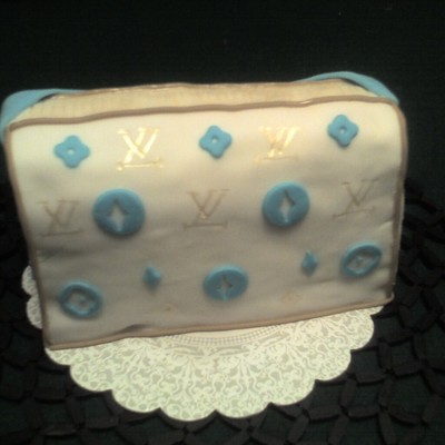 1St Purse Cake
