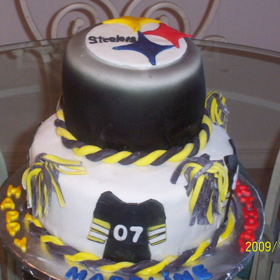 Pittsburg Steelers Cake